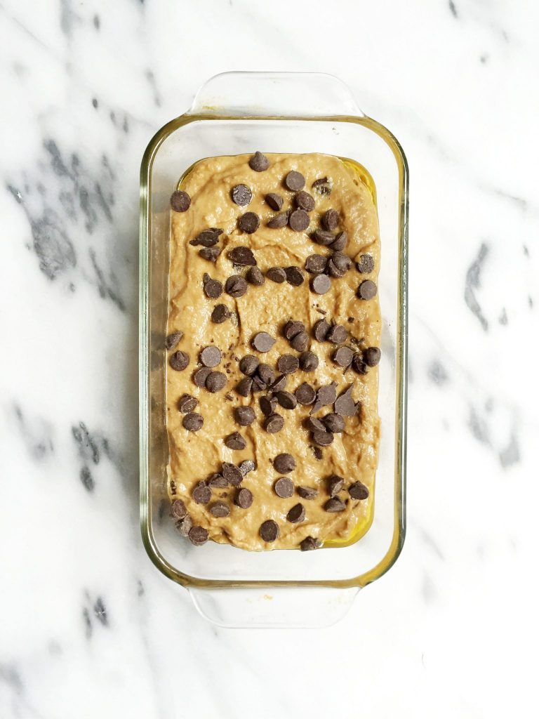 Paleo Chocolate Chip Banana Bread (nut, gluten & grain-free) by rachLmansfield