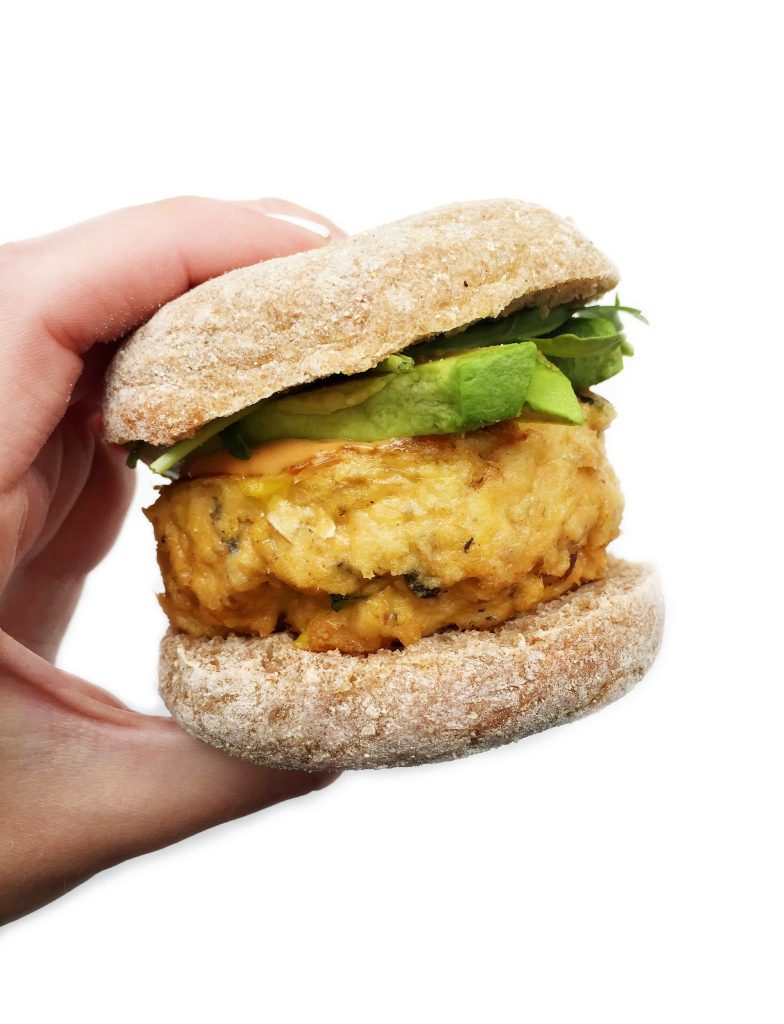 5-ingredient Salmon Burgers by rachLmansfield