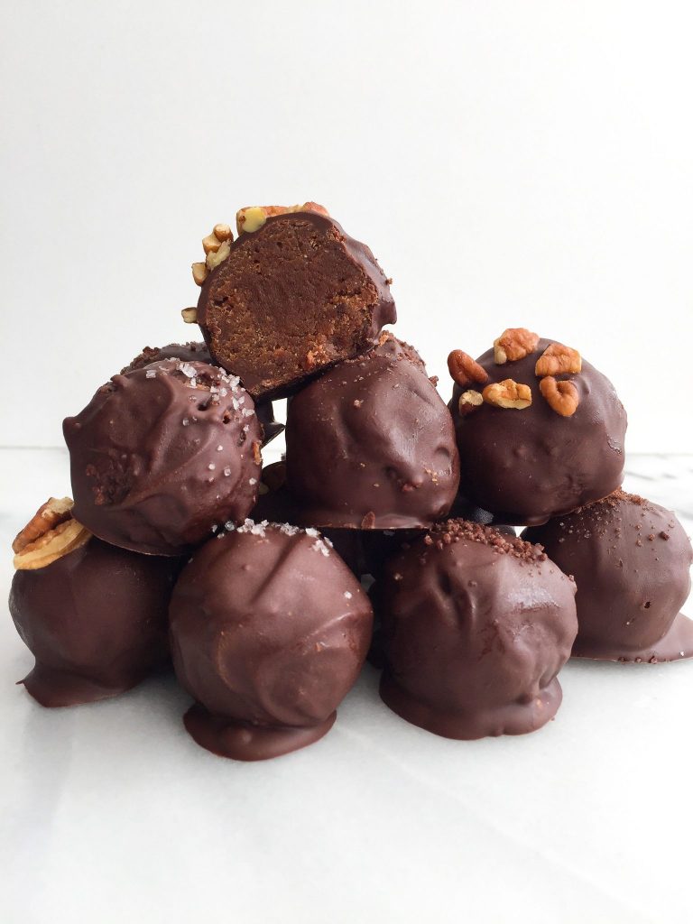 Fudgy Brownie Batter Truffles (made with chick peas!) for a vegan and grain-free dessert!