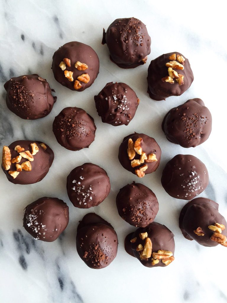 Fudgy Brownie Batter Truffles (made with chick peas!) for a vegan and grain-free dessert!