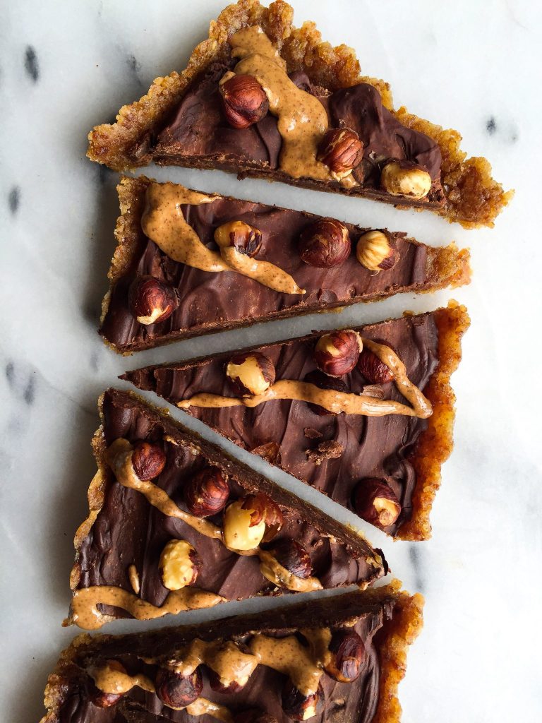 Dark Chocolate Hazelnut Tart Grain Free No Bake Rachlmansfield