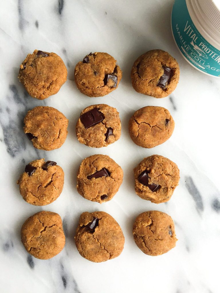 6-ingredient Coconut Flour Chocolate Chunk Cookies that are grain, gluten and dairy-free!