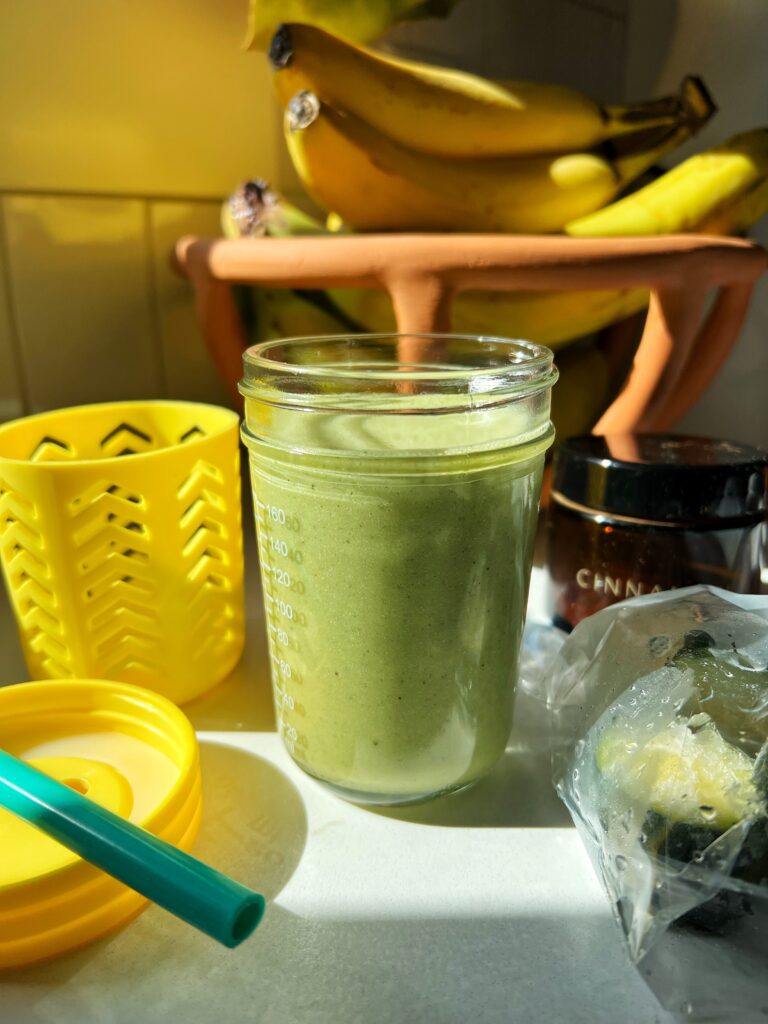 Zucchini Bread Smoothie made with just 5 ingredients. This one of my favorite ways to sneak in extra veggies and a have nutritious snack in minutes.