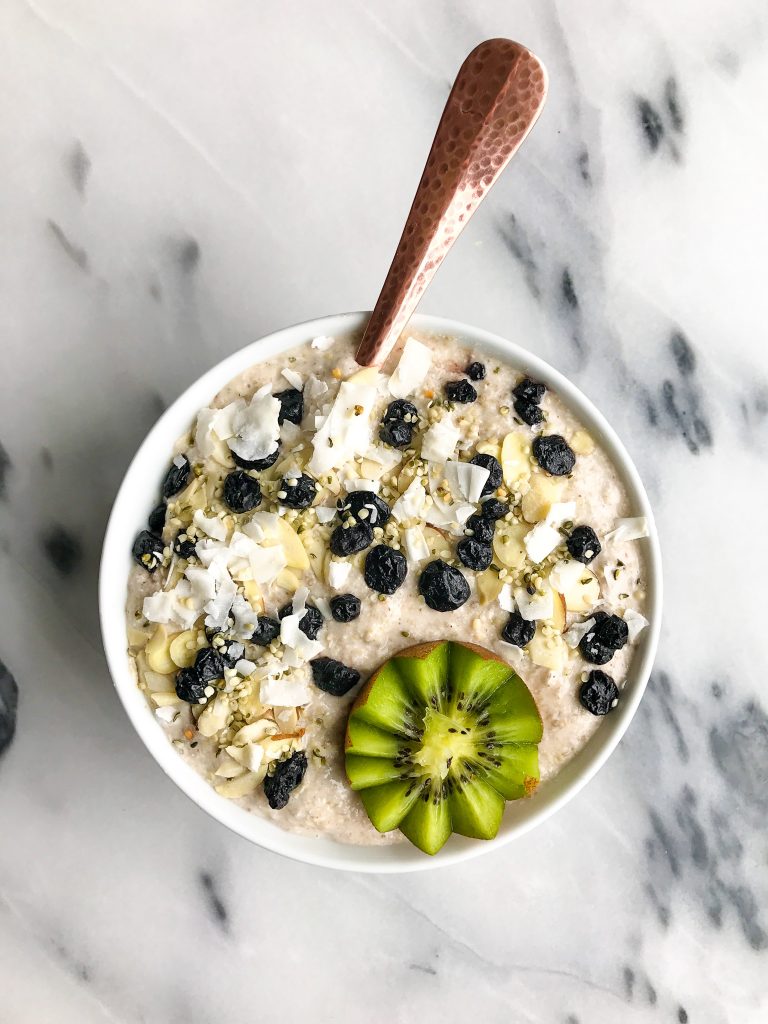 Nourishing Breakfast Pudding for a delicious vegan porridge made with buckwheat!