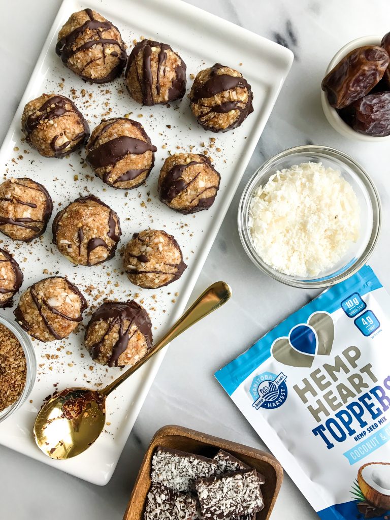 Date-Sweetened Dark Chocolate Coconut Macaroons for an easy no-bake dessert!