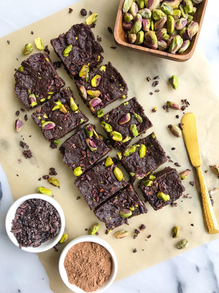 Dark Chocolate Pistachio Protein Fudge Bites for a delicious low sugar, vegan treat!