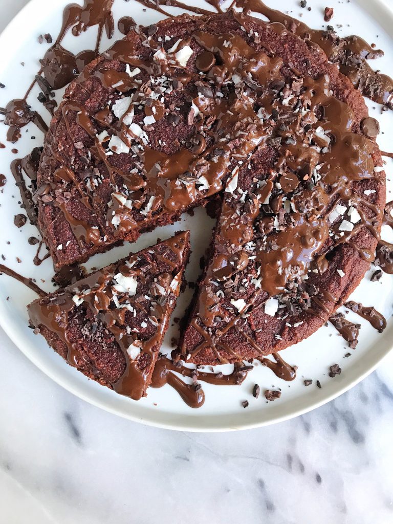 Paleo Red Velvet Brownie Pie (made with beets!)