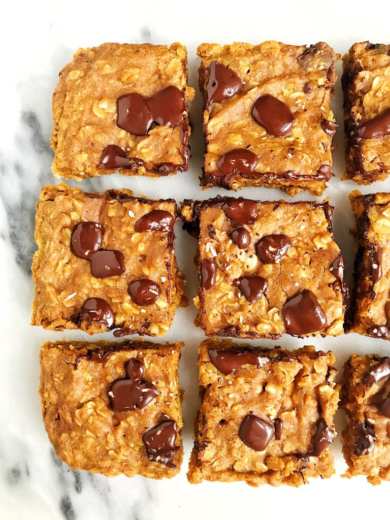 Vegan Pumpkin Chocolate Chip Oatmeal Bars made with gluten-free and simple ingredients! 
