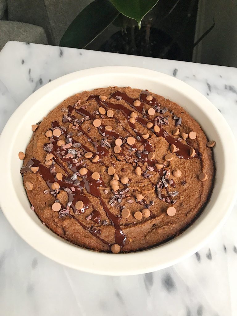 Paleo Chocolate Chip Pumpkin Brownie Pie for an easy and delicious chocolatey fall dessert!