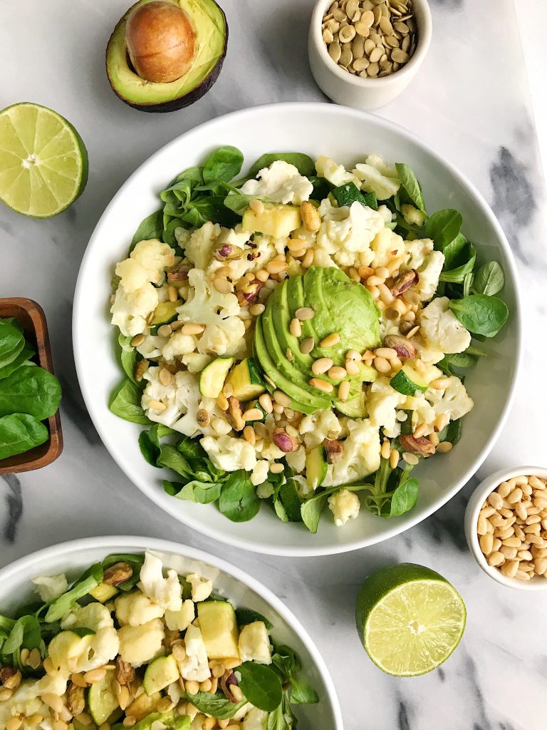 10-minute Garlicky Cauliflower Squash Bowls for an easy and delicious vegan bowl