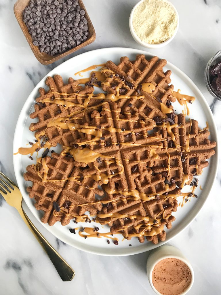 Easy Paleo Cacao Almond Flour Waffles for a delicious chocolate-y breakfast!
