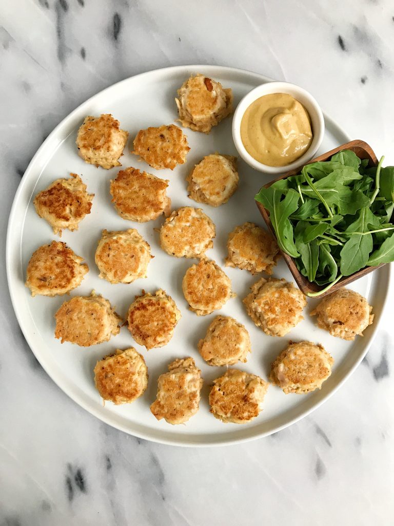 4-ingredient Mini Tuna Cakes that are Whole30, gluten-free and healthy ingredients! 