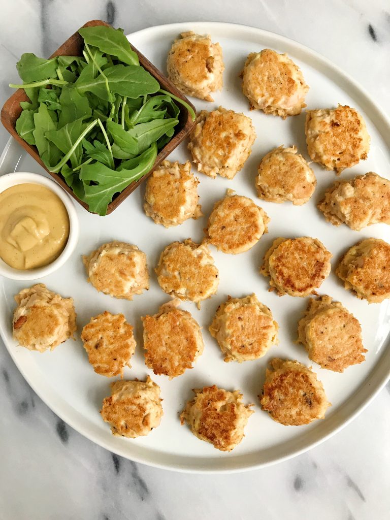 4-ingredient Mini Tuna Cakes that are Whole30, gluten-free and healthy ingredients! 