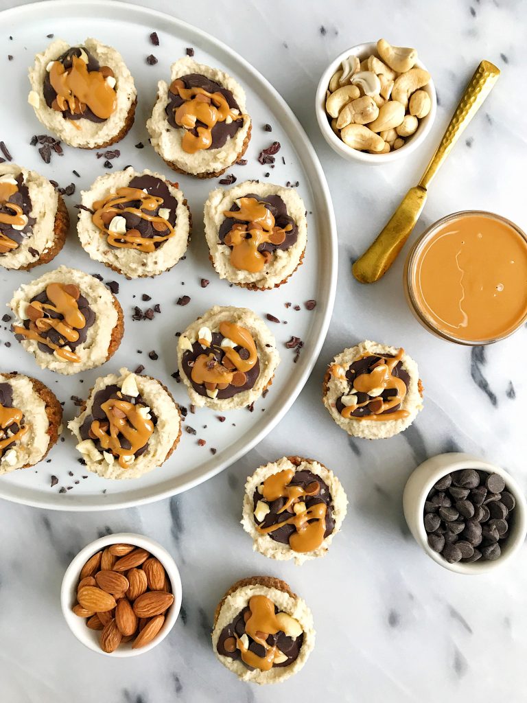 Vegan Cashew Cream Cheesecakes that are gluten-free and grain-free for an easy healthy cheesecake!