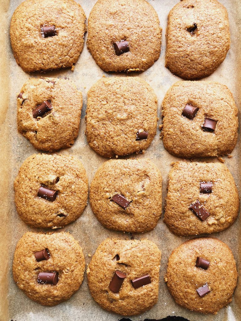 6-ingredient Classic Chocolate Chip Cookies made with simple and delicious ingredients for a tasty cookie treat!