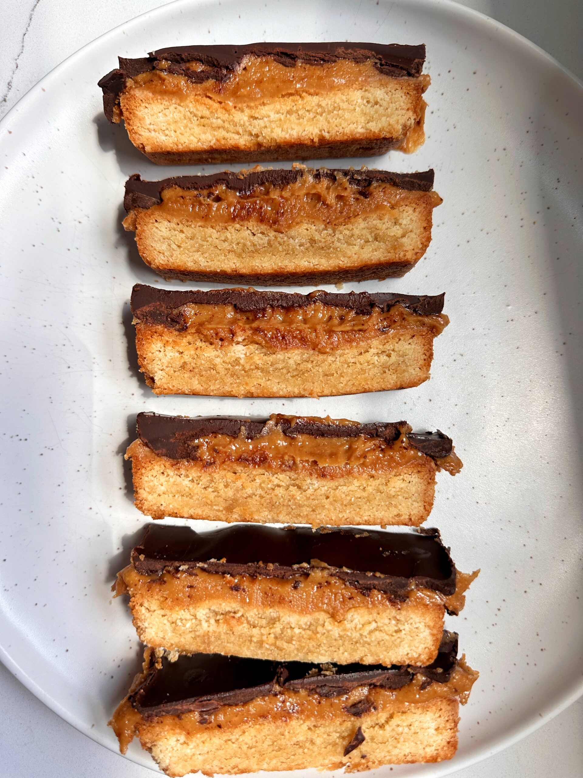 The BEST Gluten-free Millionaire Bars (vegan) - rachLmansfield