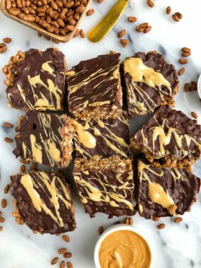 2½ cups One Degree Organic Goods Sprouted Brown Rice Cacao Crisps ½ cup creamy nut butter ⅓ cup maple syrup or honey 2 tablespoons coconut oil mix ingredients in small sauce pan then fold into krispies and let is sit on counter for 30 minutes and melt chocolate, add on top and freeze for 30-60 minutes