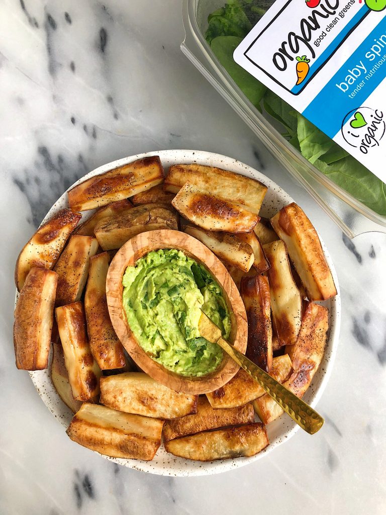 Crispy Baked Thick-Cut Fries made in the oven and paired with a delicious and healthy Supergreen Guacamole for an plant-based and gluten-free recipe!