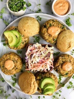 Paleo Jalapeño Salmon Burgers with Garlicky Slaw for an easy homemade oven-baked gluten-free salmon burger recipe!