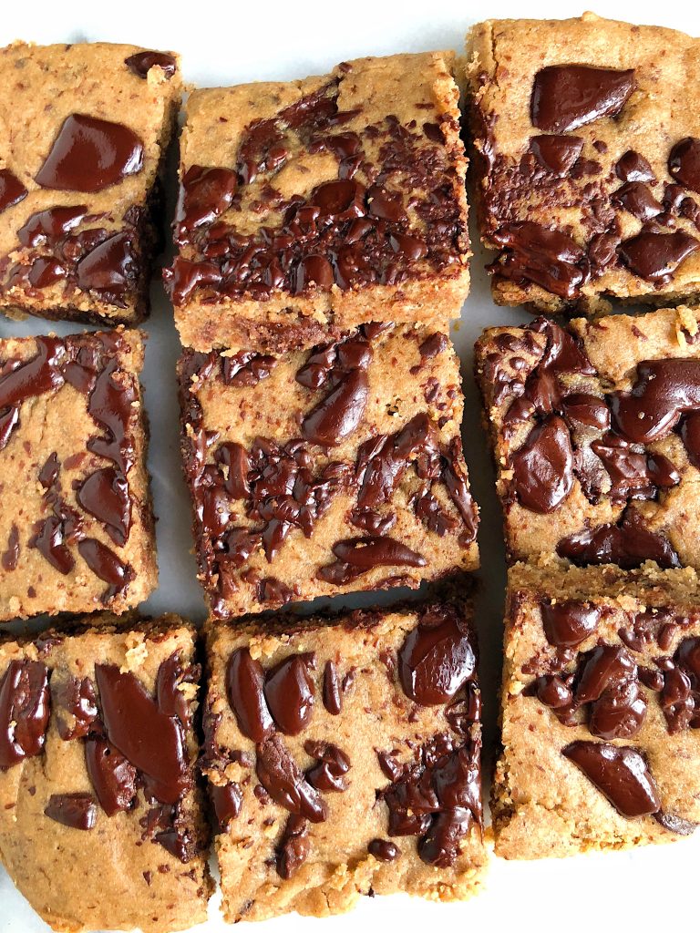 One-Bowl Dark Chocolate Tahini Blondies made with vegan, nut-free, gluten-free and no refined sugars! So cakey and delicious!