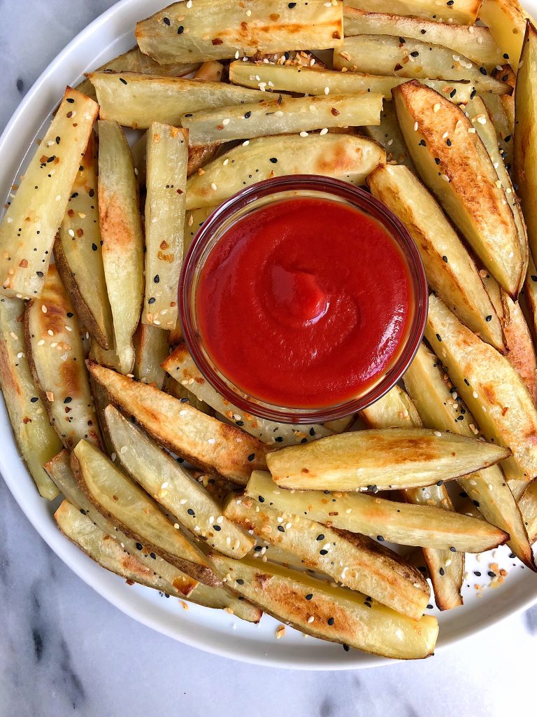 Oven-Baked Everything Bagel Spice Fries