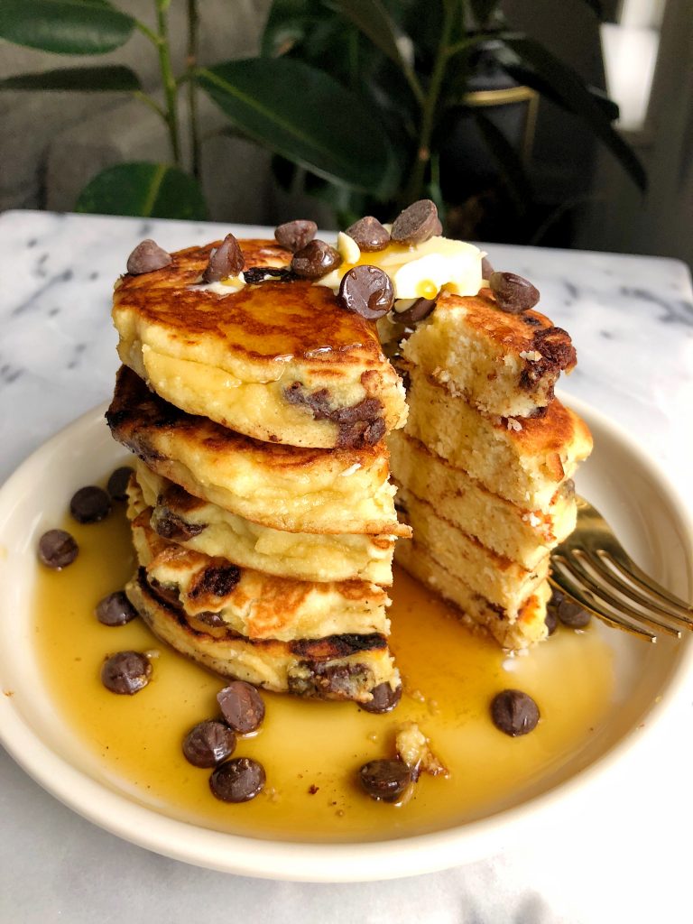 6-ingredient Fluffy Paleo Pancakes made with almond flour and coconut flour for a simple and easy healthy pancake recipe!