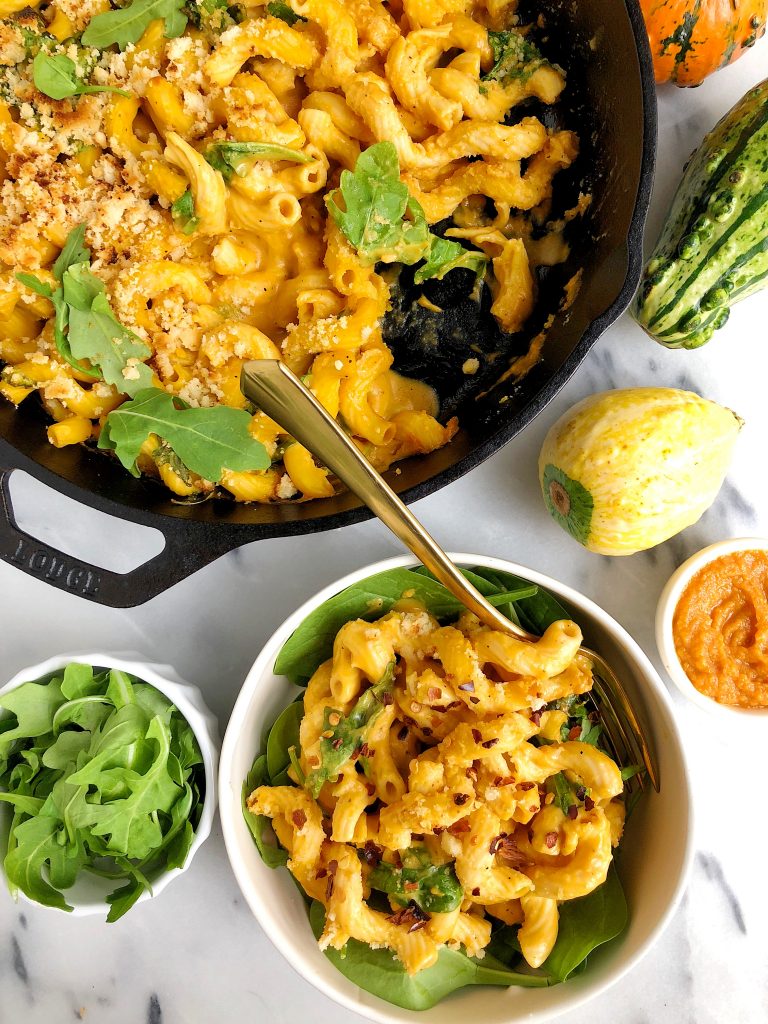 Healthy Baked Vegan Mac & Cheese made with all gluten-free, nut-free and plant-based ingredients for a healthier macaroni recipe!