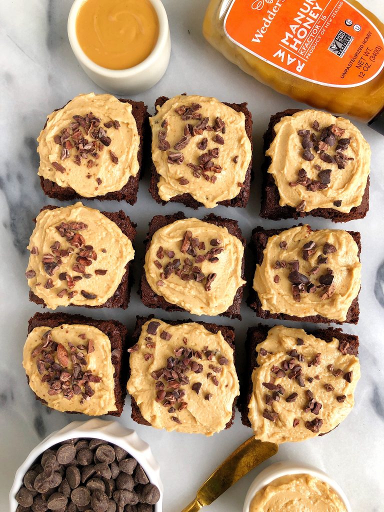 One-Bowl Healthy Vegan Brownies with a homemade Peanut Butter Frosting for an easy and delicious gluten-free and refined sugar-free brownie recipe!