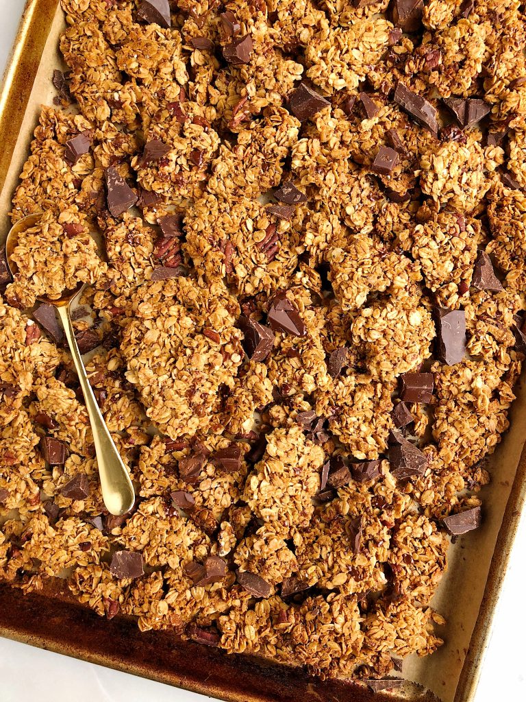 Healthy Dark Chocolate Granola with Clusters made with vegan and gluten-free ingredients for an easy and healthy homemade granola recipe!