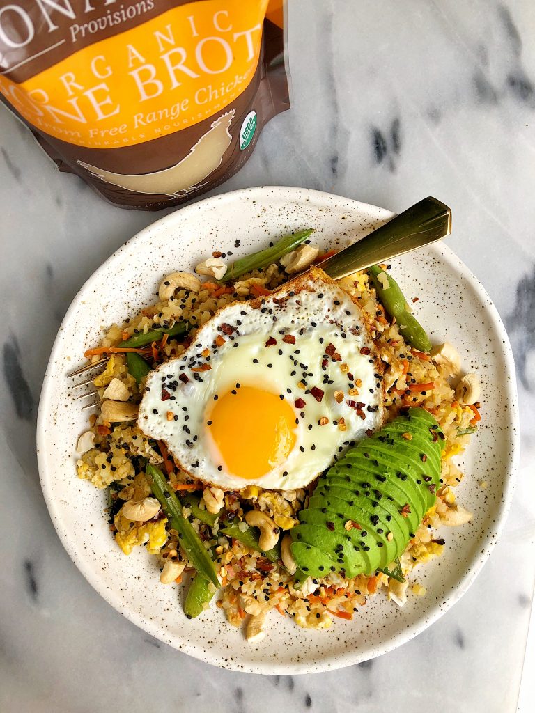 This 10-minute Bone Broth Cauliflower Fried Rice is a delicious Whole30-approved recipe made with minimal ingredients and perfect an easy lunch or dinner!