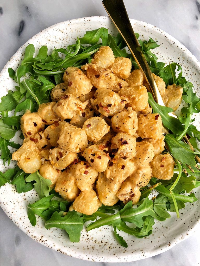 Crispy Cauliflower Gnocchi Mac and Cheese using Trader Joe's Cauliflower Gnocchi and a dreamy and healthy vegan cheese sauce.