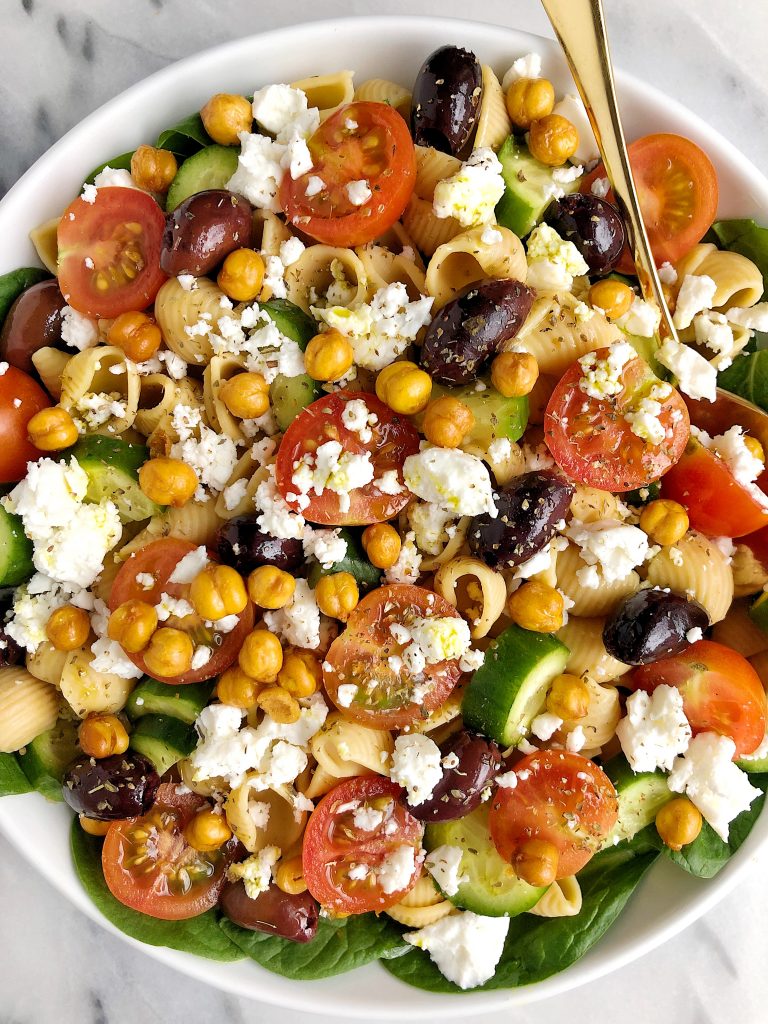 Healthy and Hearty Greek Veggie Pasta Salad made with simple gluten-free ingredients for an easy homemade veggie pasta salad!