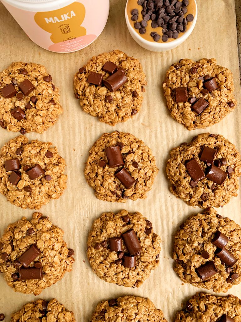 Crispy Oatmeal Chocolate Chip Lactation Cookies made with all vegan and gluten-free ingredients for a healthy cookie recipe to help boost milk supply!