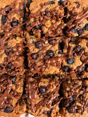 Vegan Blueberry Chocolate Chip Cookie Dough Bars made with gluten-free and grain-free ingredients for an easy and healthy cookie bar recipe!