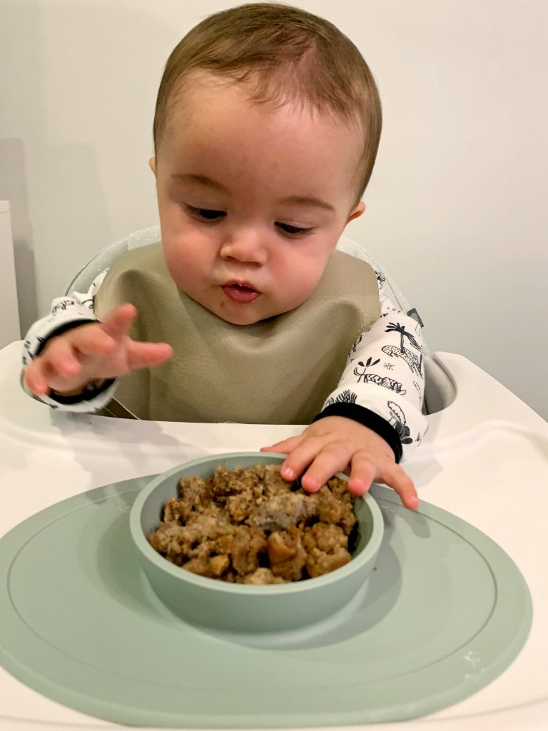 What my 8-Month-Old Baby Eats in a Day