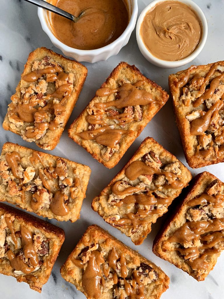 Sharing these Gluten-free Apple Crumb Cakes with a homemade Maple Glaze. Made with no refined sugar or dairy!