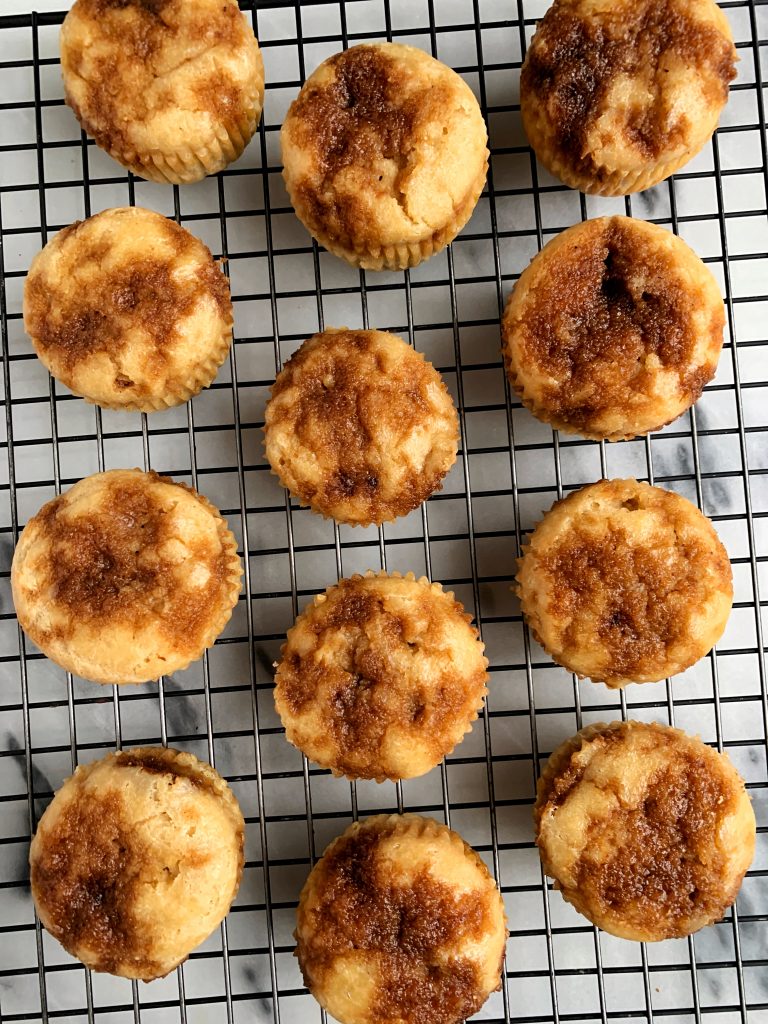 paleo cinnamon roll muffins