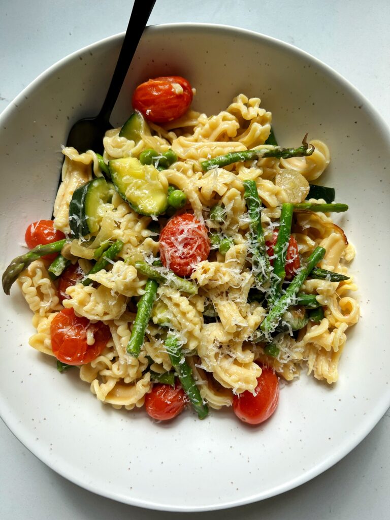 This is the most delicious gluten-free Pasta Primavera recipe and it is easy to make, filled with tons of veggies making it a healthy meal for you and your family!