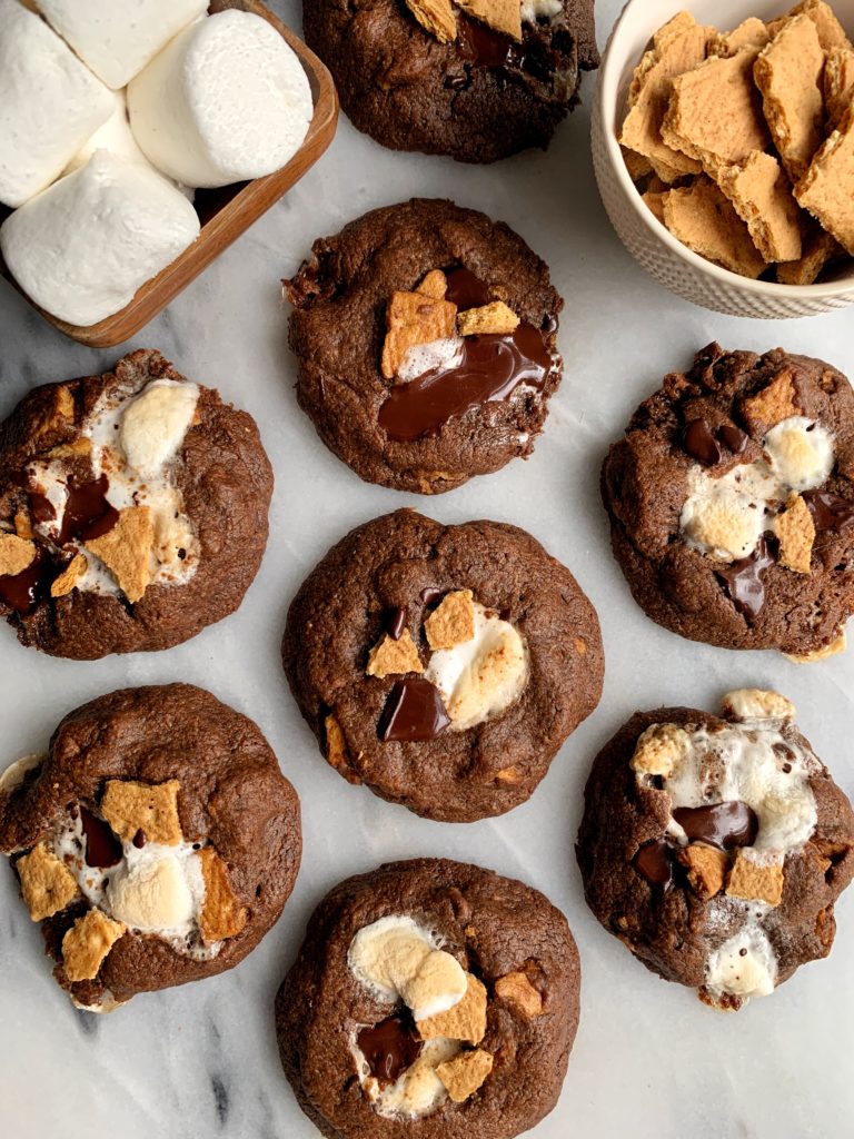 The BEST Healthier S'mores Cookies made only 6 ingredients, no flour needed! The perfect summery dessert to bake for any occasion. Plus these cookies are gluten-free and dairy free-friendly!