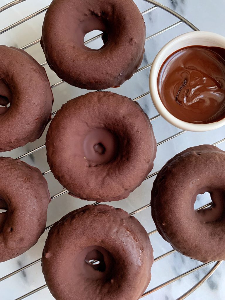 The most delicious gluten-free copycat Entenmann's frosted donuts. These childhood favorite are made healthier and with all gluten-free, nut-free and dairy free-friendly ingredients. They are baked, not fried and so easy to whip up.