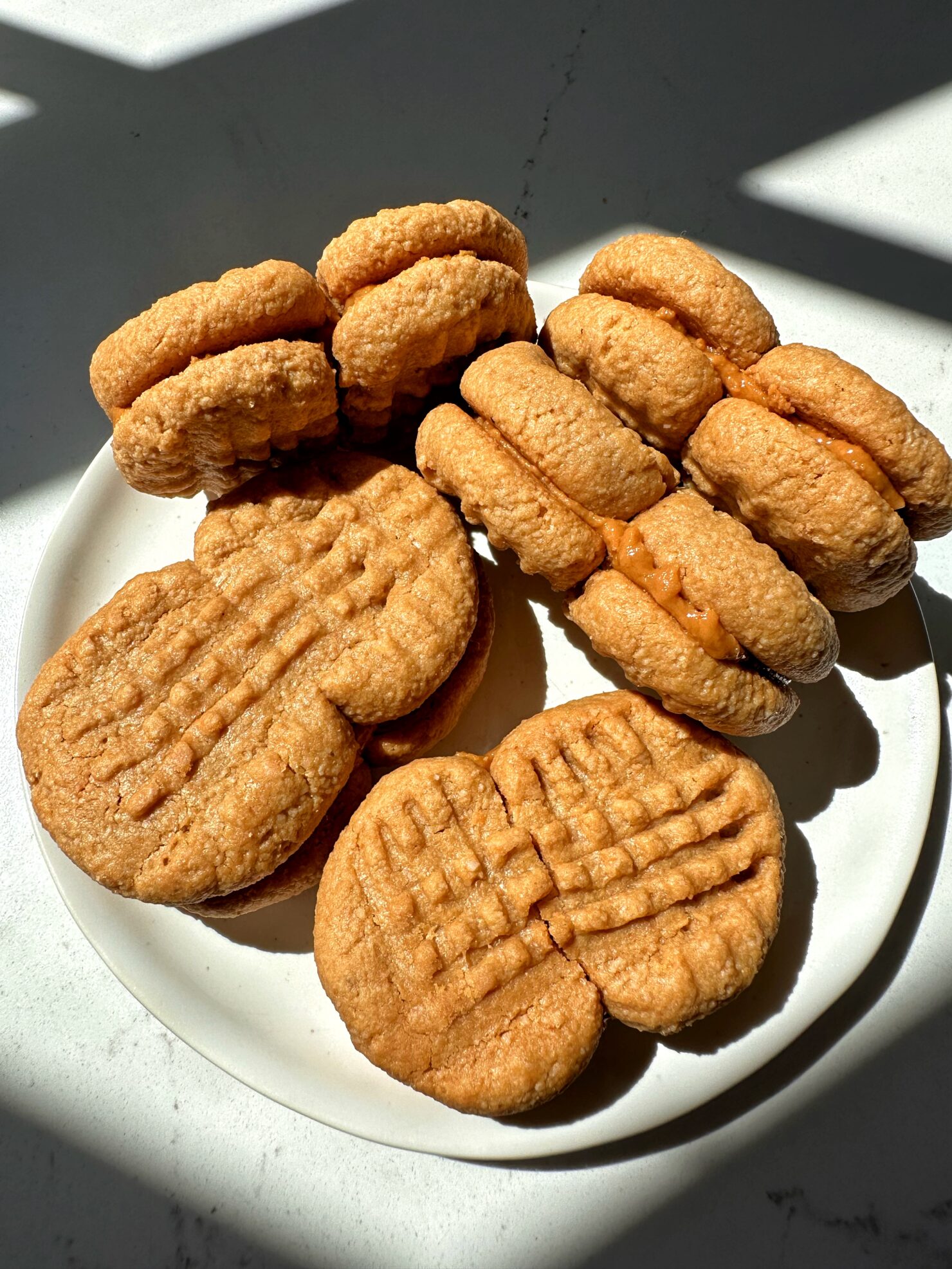 The BEST Peanut Butter Cookies (gluten-free) - rachLmansfield