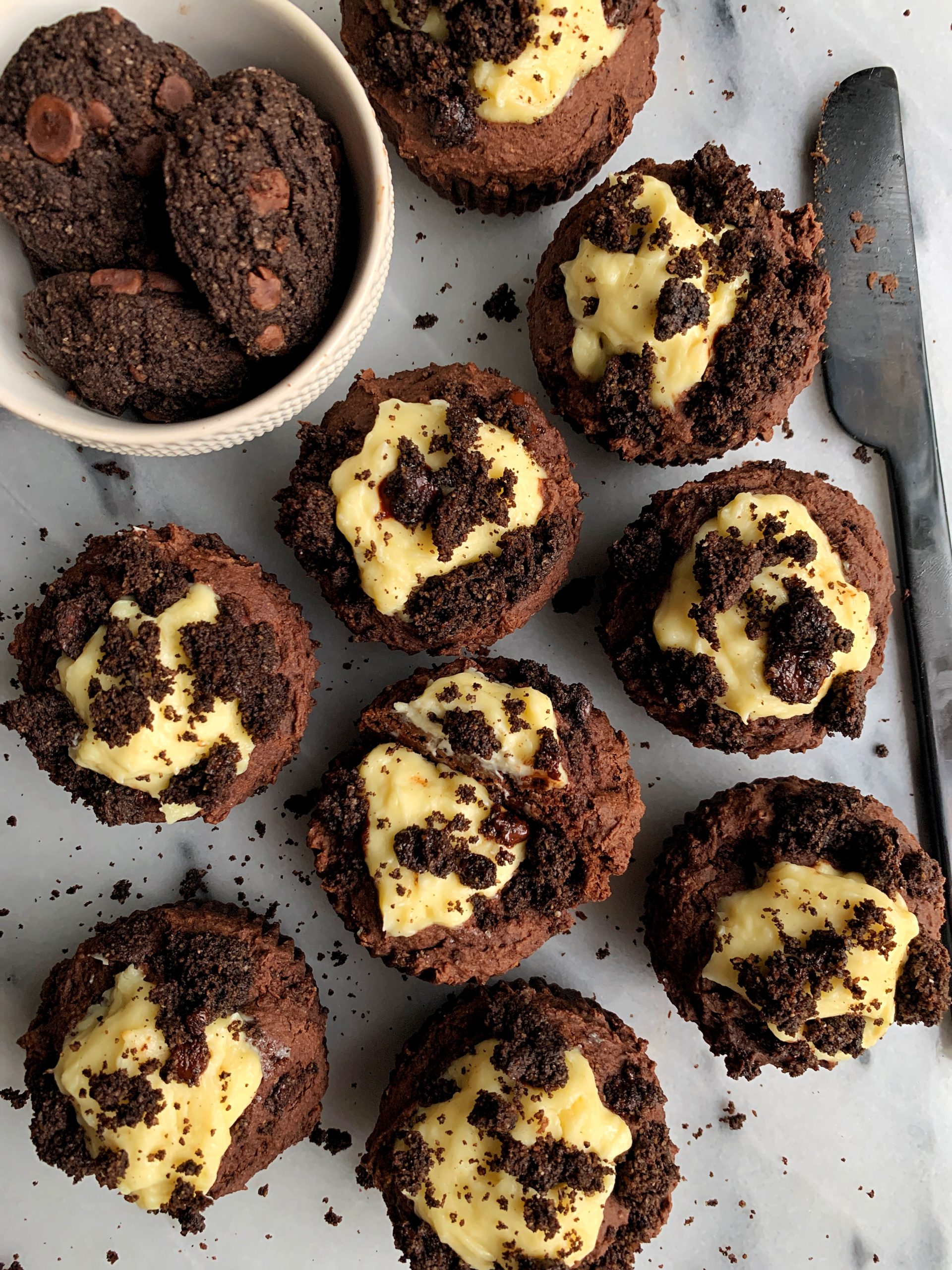 Vegan Double Chocolate Oreo Muffins (gluten-free) - rachLmansfield
