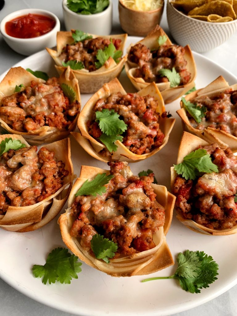 These insanely delicious gluten-free Mini Taco Cups are truly one of my favorites ever. They are made with just 6 healthy ingredients and ready in less than 30 minutes. 