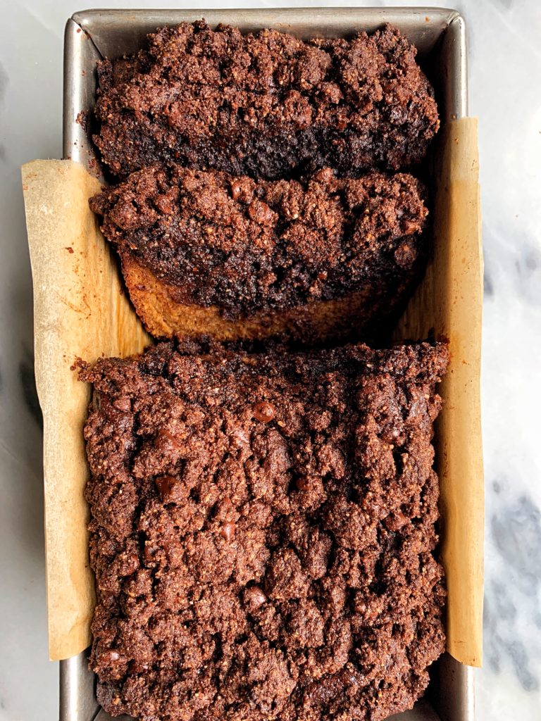 Paleo Brownie Banana Bread with a dreamy chocolate crumb topping! The most delicious and healthy gluten-free and refined sugar-free double brownie banana bread.