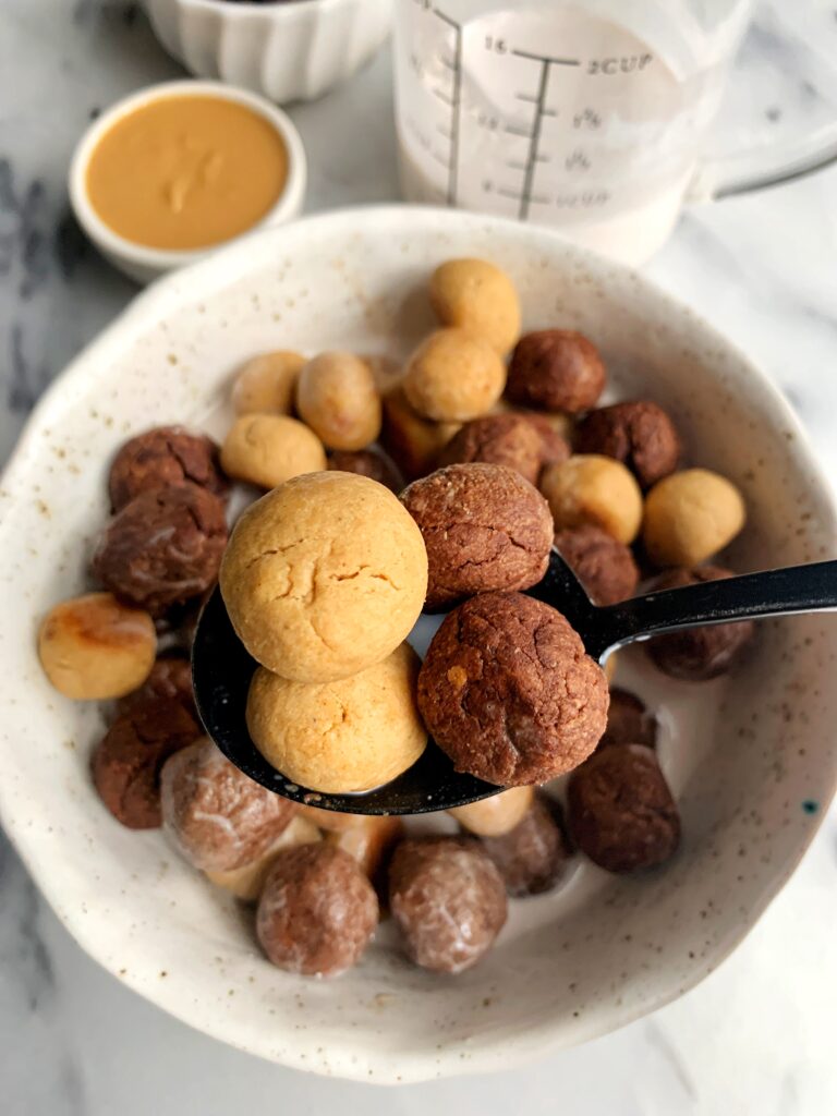 Copycat Gluten-free Reese's Puffs Cereal made with all vegan and dairy-free ingredients. A healthier take on the classic childhood cereal and made with only 5 ingredients!