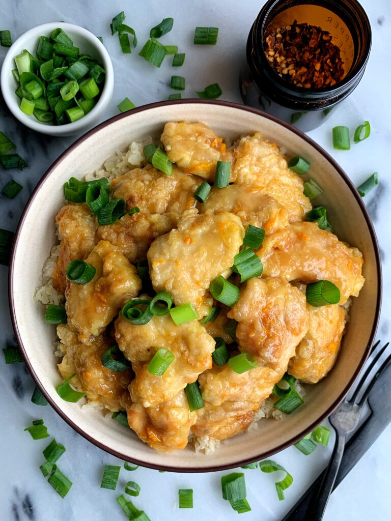 Better Than Take Out Healthy Orange Chicken made with all paleo, gluten-free and whole30-friendly ingredients. Such an easy weeknight dish to make for the family.
