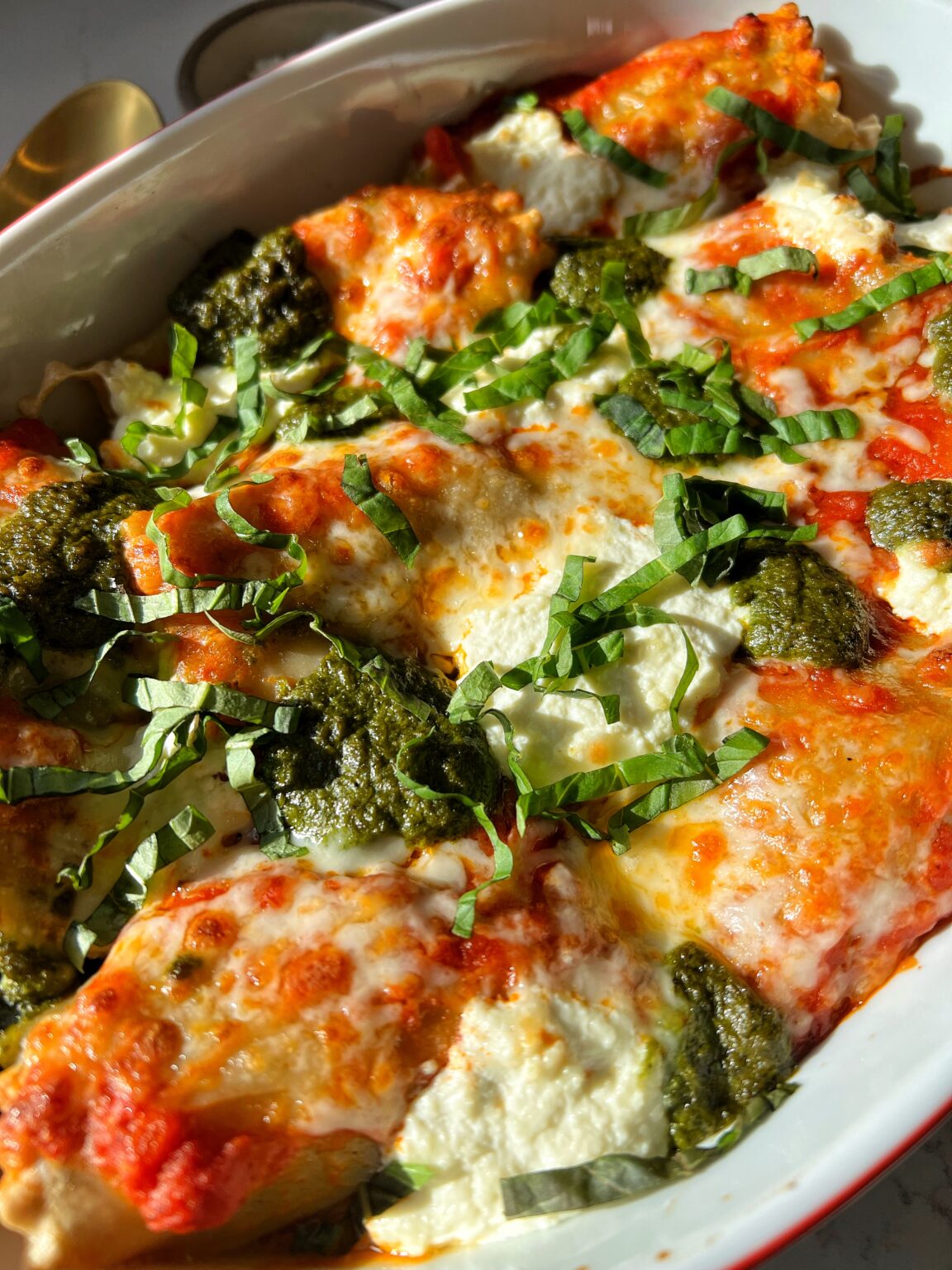 Pesto Lasagna Roll Ups (glutenfree) rachLmansfield