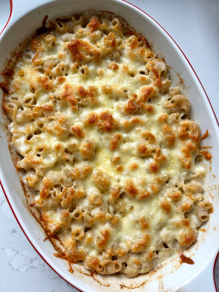 The Best No-Boil Mac and Cheese Recipe made with gluten-free ingredients. Such an easy mess-free mac and cheese to make that takes 5 minutes to prep.