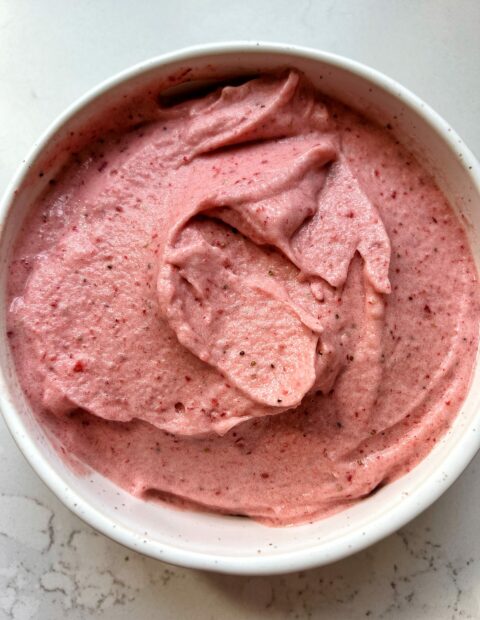 2-ingredient Strawberry Banana Ice Cream