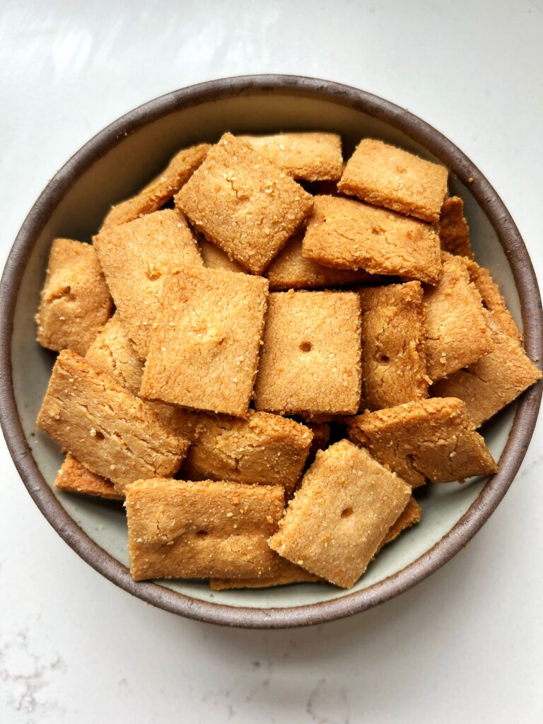 These Gluten-free Copycat Cheez-Itz are one of the best homemade crackers you can make! Kids love them, adults devour them and they are super easy to make.